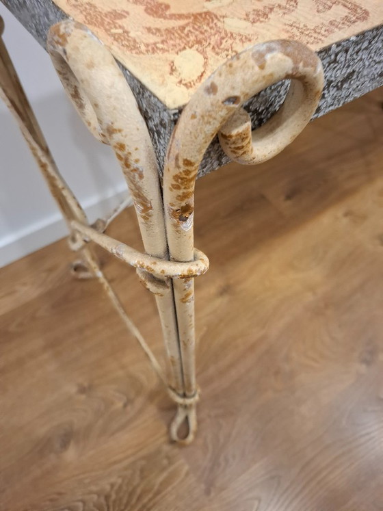 Image 1 of Console ancienne du milieu du siècle