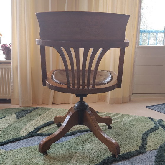 Chaise de bureau britannique vintage – Bell-Barn, Chaises de bureau, Bois (photo 3 of 6)
