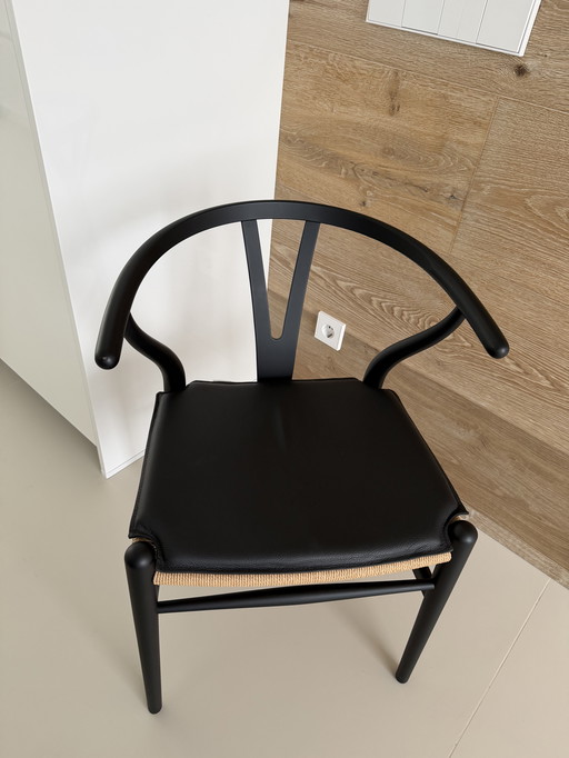 8 x Carl Hansen & Sohn