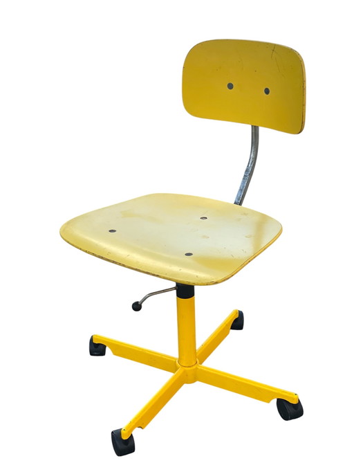 Silla de oficina KEVI original - Jørgen Rasmussen - Dinamarca, años 60 - raro acabado amarillo