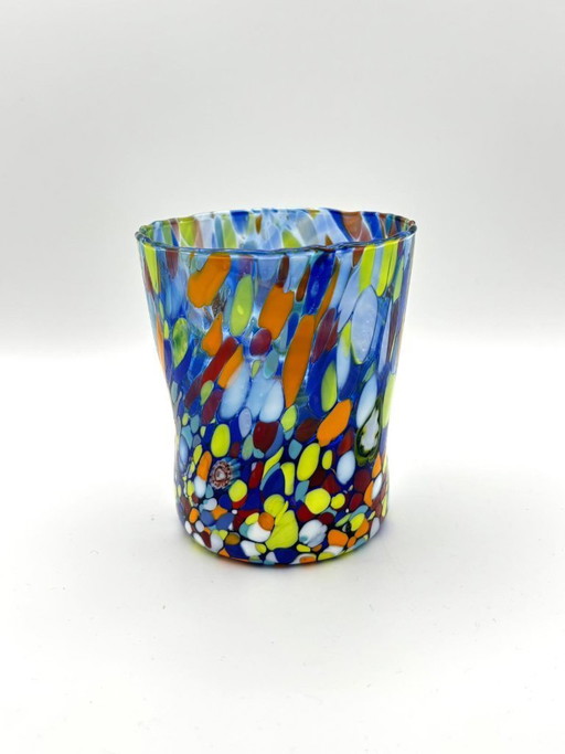 Juego de 6 vasos de vidrio soplado veneciano con efecto Murano Murrine fusionado en vidrio, hechos a mano en Italia.