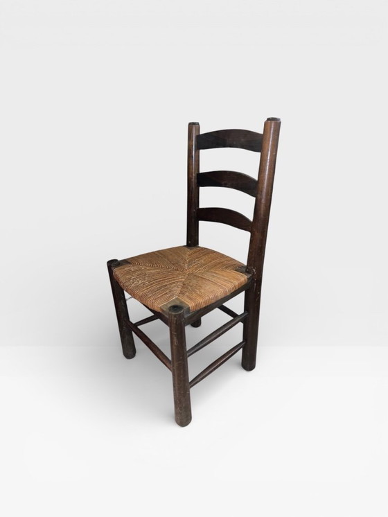 Image 1 of Antique wooden and straw chair – Country/Rustic style