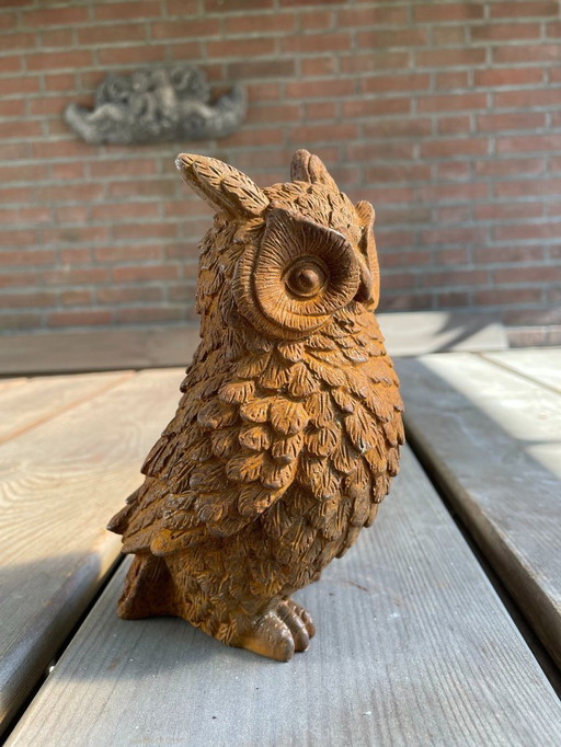 Cast iron owl statue