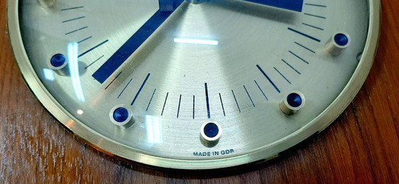 Image 1 of Horloge murale vintage Weimar de la RDA