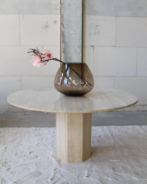 Image 1 of Travertin eetkamertafel rond Ø139cm