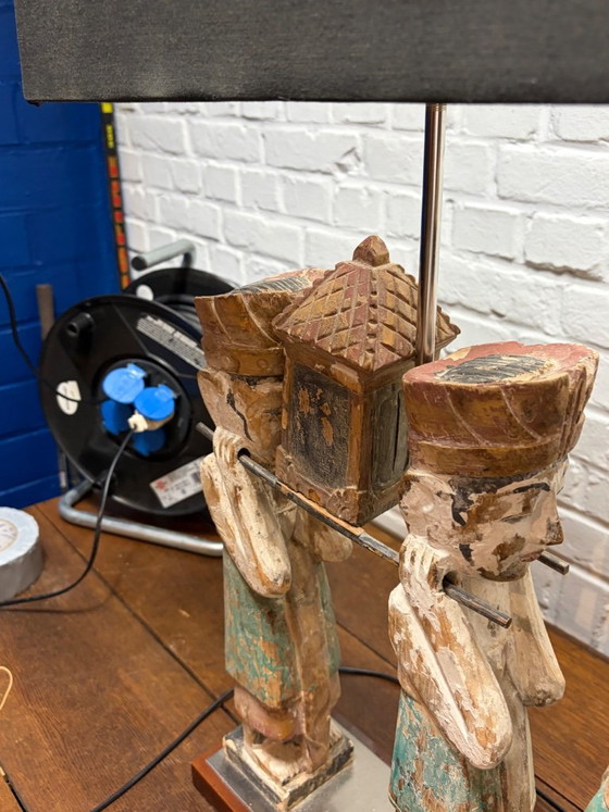 Exclusieve Flamant "Processie" Tafellamp – Handgesneden Hout – Etnisch Design – Tafellampen, Metal, Textile (photo 10 of 15)