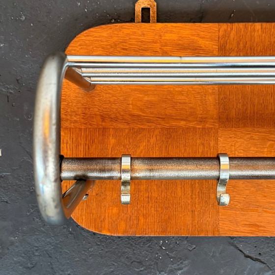 Image 1 of Porte-manteau chromé/bois années 1960