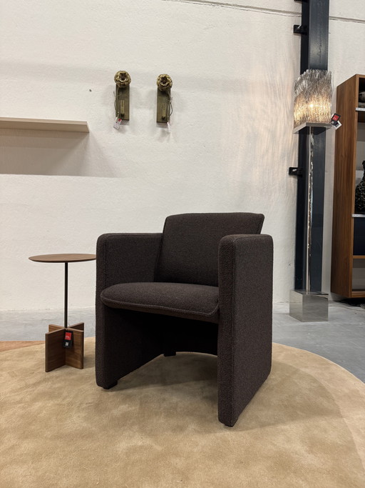 Poltrona Leolux Evidence Saga Monza in tessuto marrone