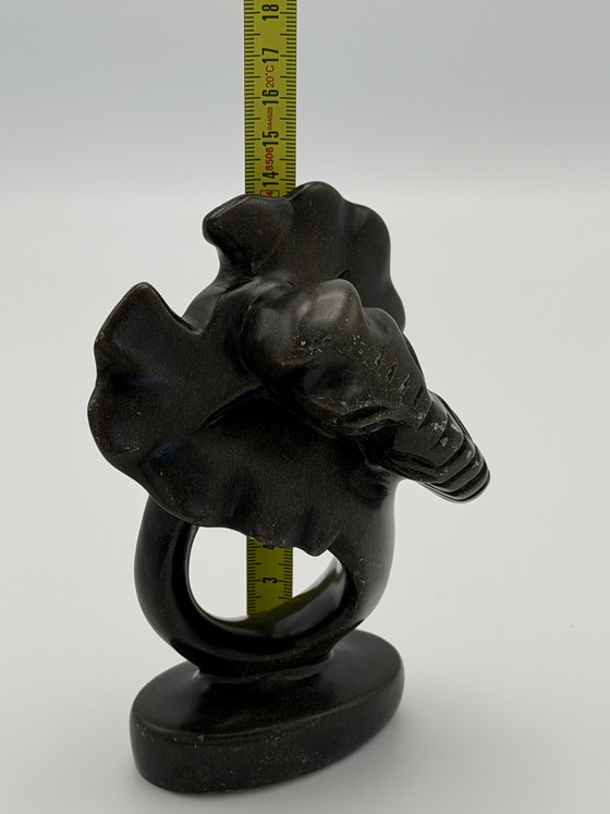 Image 1 of Éléphant en stéatite vintage – sculpté à la main – Statue africaine