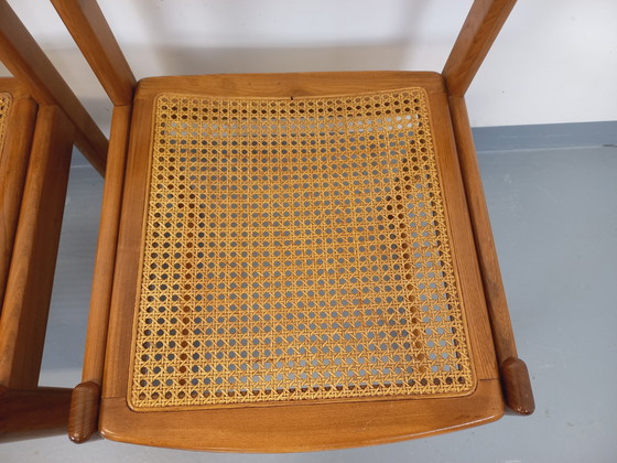 Image 1 of Paar vintage beukenhouten en rieten sledestoelen uit de jaren 70 en 80