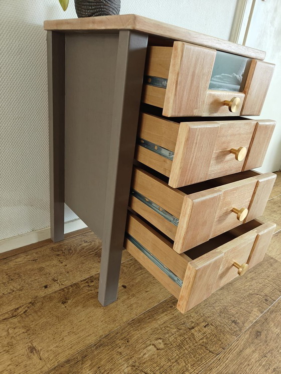 Cómoda de roble con tiradores de latón – Wood, Brass (photo 5 of 6)