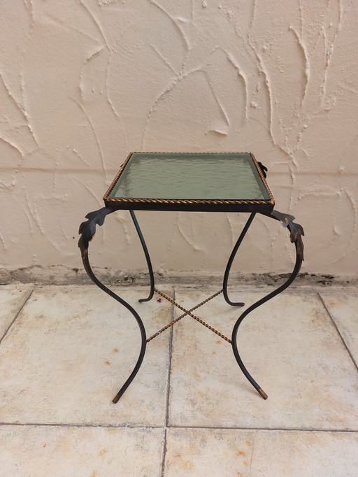 Vintage plant table