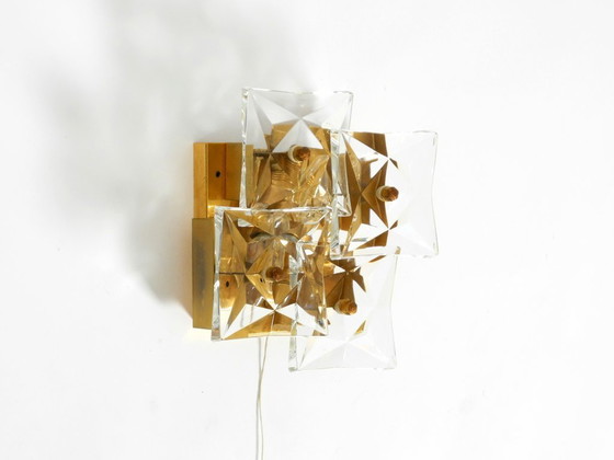 Image 1 of Originale Kinkeldey-Wandlampe aus Kristallglas und Messing aus den 1960er Jahren in neuwertigem Zustand