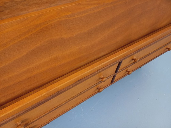Image 1 of Vintage houten vitrinekast/boekenkast met lades uit de jaren 60.