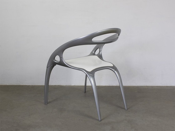 Image 1 of Production de chaises Go Chair par Ross Lovegrove, conception Bernard USA