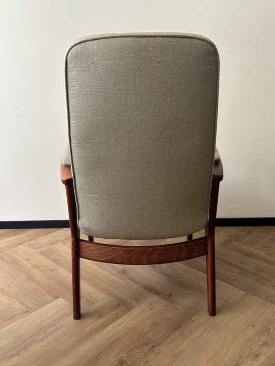 Image 1 of Sedia relax per anziani Farstrup 'Casa' - Design scandinavo