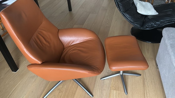 Image 1 of Poltrona girevole Lotus - Kebe