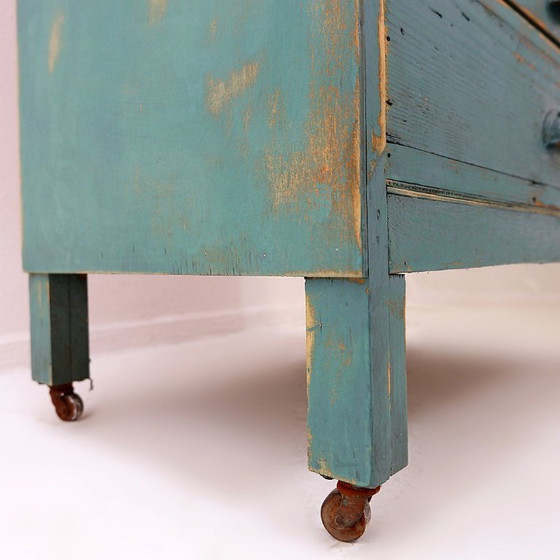 Image 1 of Industrieller Kiefernholz-Werkstattschrank mit 12 Schubladen, um 1940