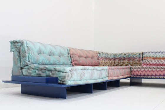 Image 1 of Canapé Roche Bobois Mah Jong, design Missoni par Hans Hopfer, avec plateforme