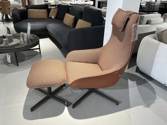 Image 1 of Rolf Benz MEG fauteuil + voetbank + hoofdsteun toonzaalmodel