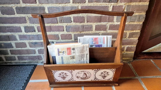 Portariviste vintage in legno con piastrelle in ceramica in stile Delft – Wood (photo 9 of 11)