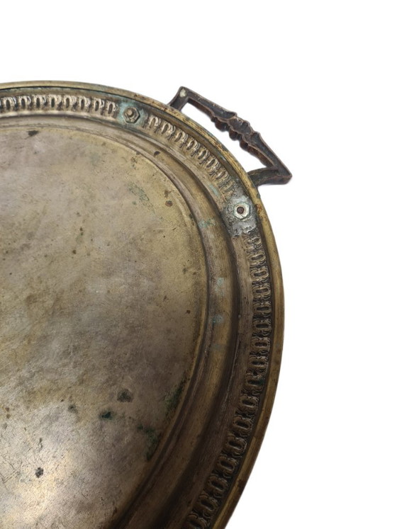 Antieke Poolse ovale dienblad met guillochepatroon van Jarra, jaren 1890. – Tafelaccessoires, Brass (photo 11 of 11)