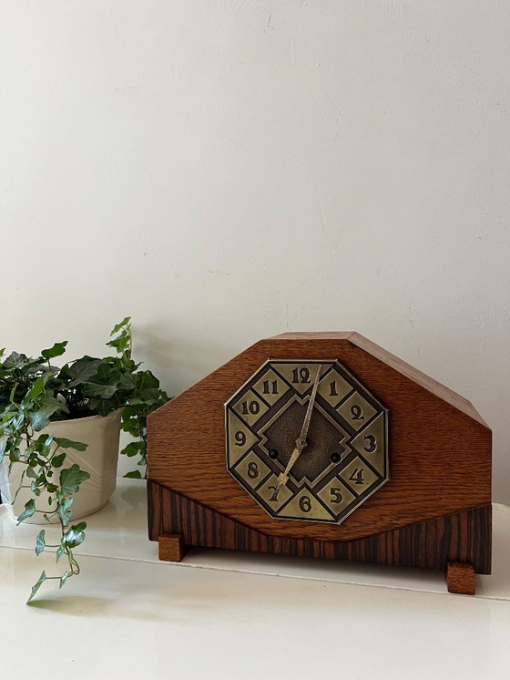 Image 1 of Timeless Art Deco clock (A'dam school style)