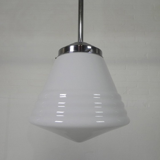 Image 1 of Art Deco hanglamp met opaline kap, jaren 30