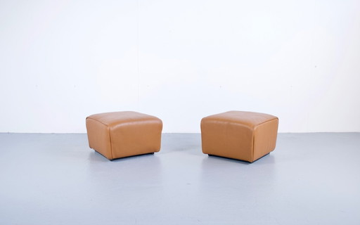 PAR DE REPOSAPIÉS/PUFS DE CUERO MARRÓN DS-47 DE SEDE PUBLISHER, DÉCADA DE 1970