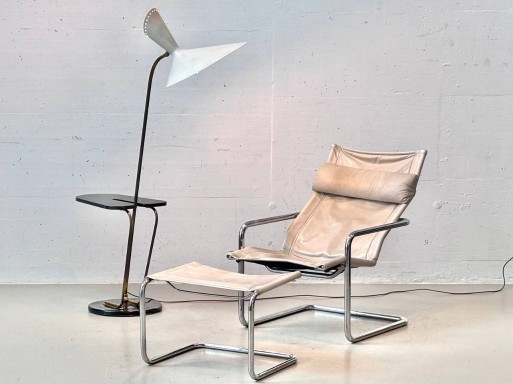 Vintage Heinrich Pfalzberger Freischwinger-Sessel mit Ottoman, Schweiz – fauteuils, Leather (photo 2 of 16)