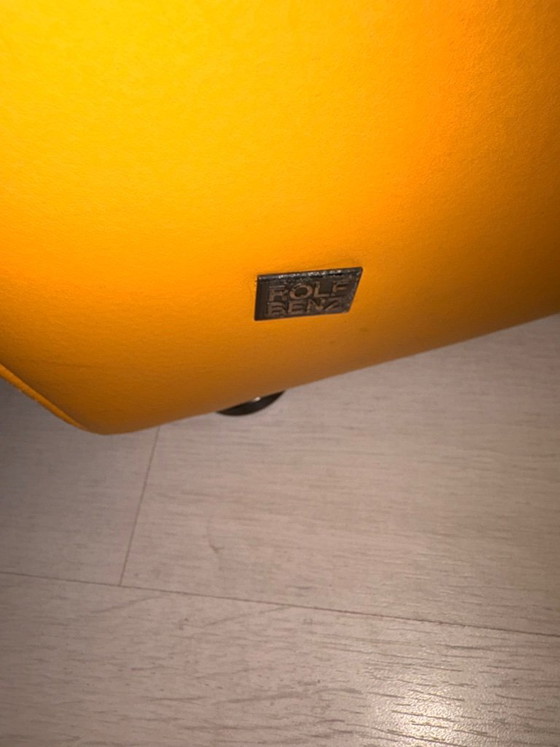 2x Rolf Benz Armchair model 390 yellow, Leather (photo 6 of 8)