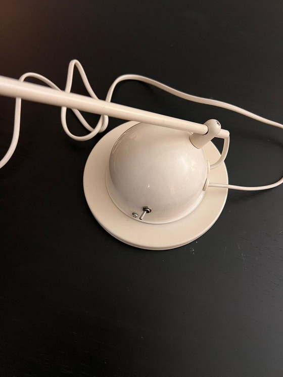 Image 1 of Pola Amstelveen Schreibtisch-/Tischleuchte – Weiß/Creme – Ikonisches niederländisches Design