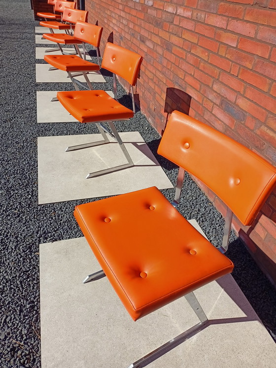 Image 1 of Sillas en zigzag