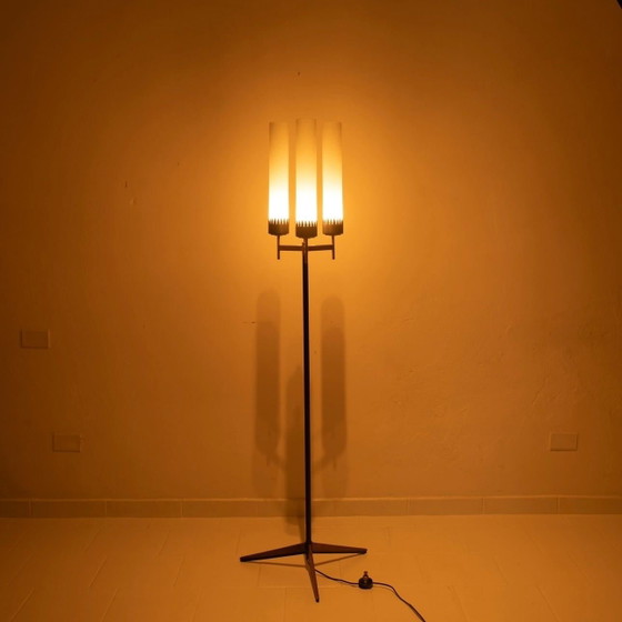 Stilnovo Lampada da terra Mid Century Ottone & Vetro Opalino – Lampade da terra, Iron, Wood (photo 20 of 22)