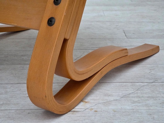 Image 1 of Noorse fauteuil uit de jaren 70, model "Kengu", meubelleer.