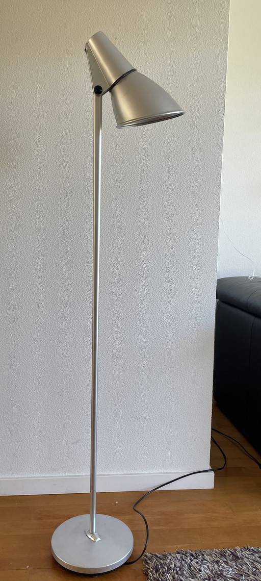 Lampadaire espion