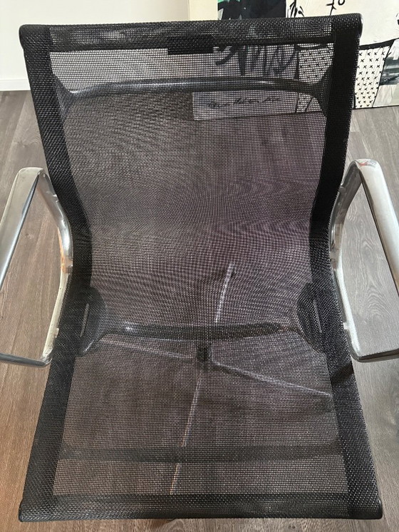 Image 1 of 8x Vitra EA 108 zwart netweave