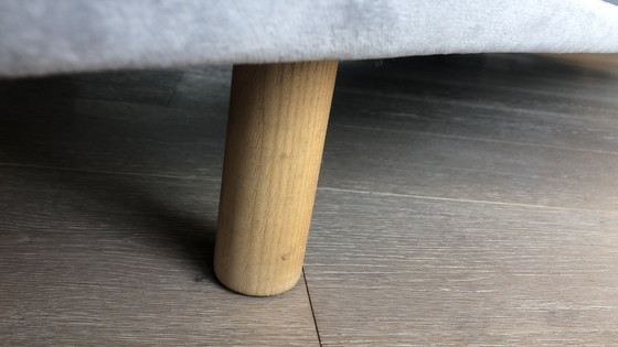 Image 1 of Bolia - grijze design 2½-zitsbank Hannah met 1 armleun en open eind rechts