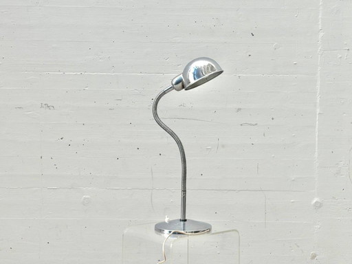 Vintage chromen tafellamp met flexibele arm, Italië, jaren 60.