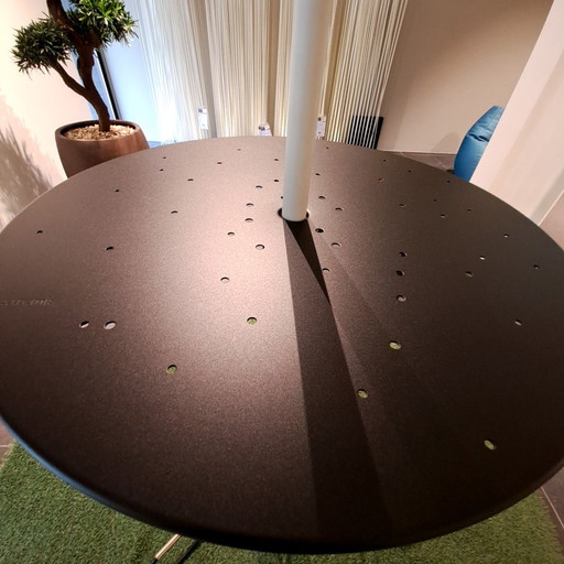 Extremis Tiki tuintafel met parasol