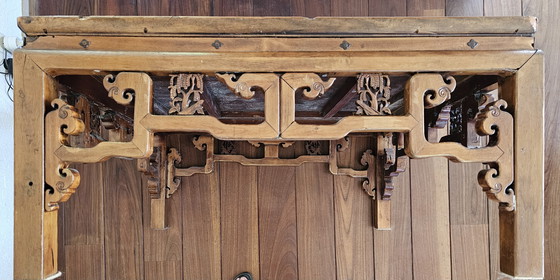 Image 1 of Antiker chinesischer Weichholztisch aus der Zeit um 1910