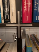 Porro Bücherregal mit 18 Fächern
