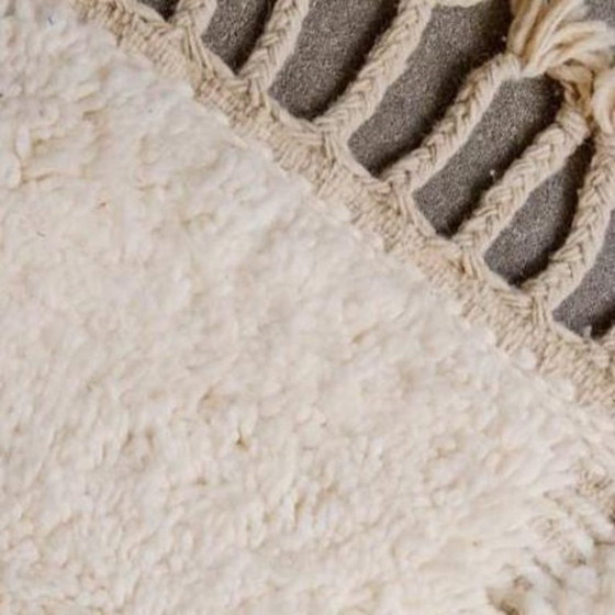 Image 1 of Tapis Beni Ouarain en laine authentique 250cmx200cm