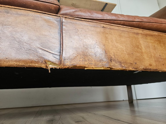 Image 1 of Leather sofa - Nico van Oorschot - Chesterfield