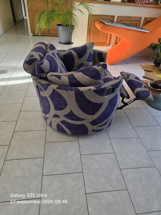 Fauteuil Design – FAMA, Metal, Textile (photo 2 of 5)