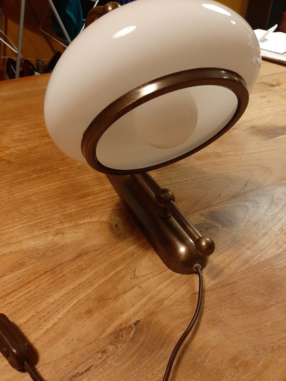 Image 1 of Lampe Vintage Art Deco en laiton