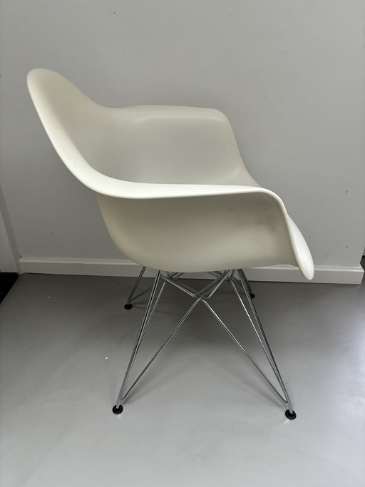 6 sedie Vitra Eames DAR