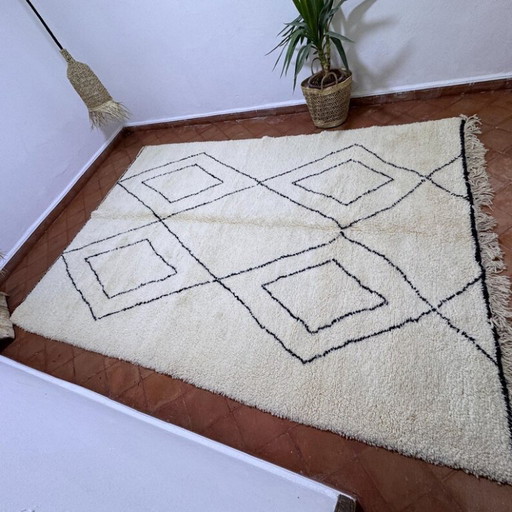 Moroccan rug in natural wool 200cmx300cm
