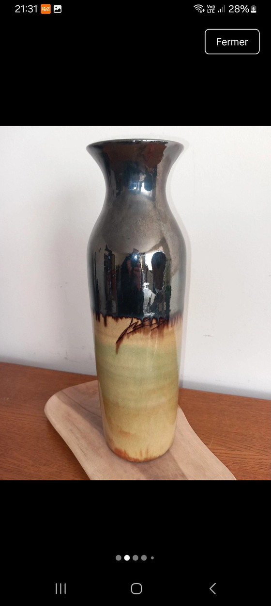 Image 1 of “Shadow & Light” Sculpture Vase – Ceràmica Planas Marquès (La Bisbal) – Signed Piece 33cm – Collection Condition