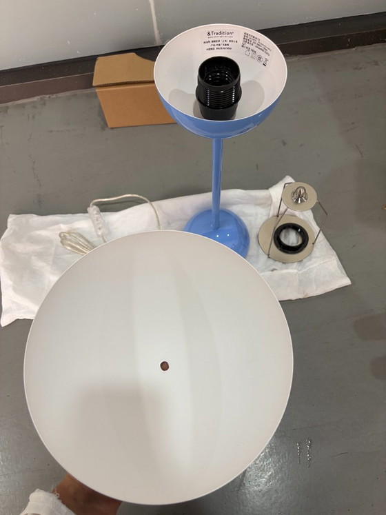 Image 1 of Vintage Panthella vloerlamp van Verner Panton uit de jaren 70.